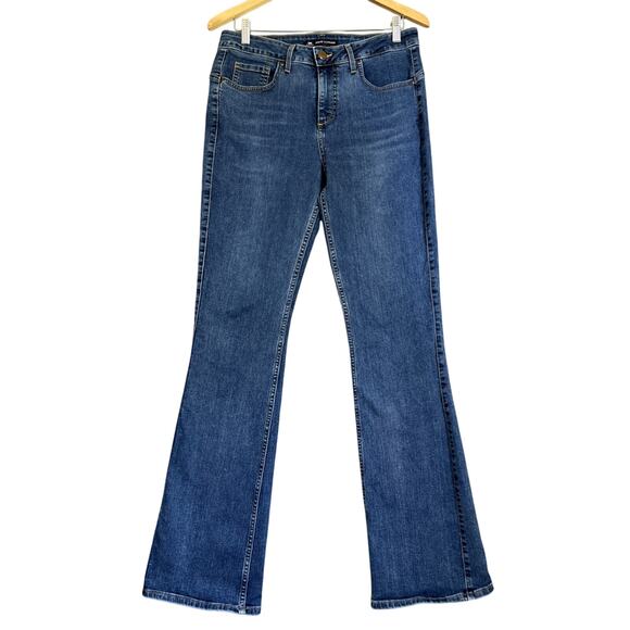 Lee Riders Jeans Women's 12 Tall Blue Shape Illusions Slim Fit Mid Rise Boot Cut - Picture 1 of 15